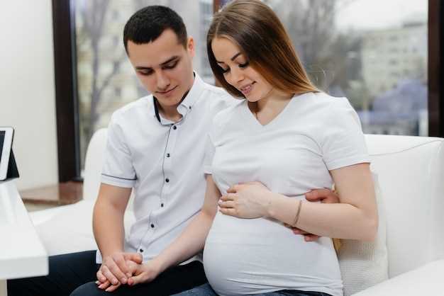 Признаки беременности появляются через какое-то время после успешного оплодотворения