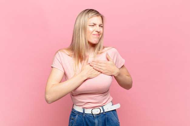 Ощущение боли в груди перед месячными: причины и отсутствие дискомфорта